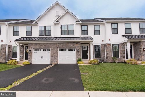 7953 Milltown Cir, CHELTENHAM, PA, 19012-1228 | Card Image