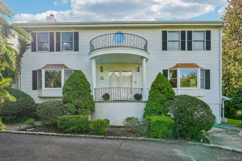 48 Westchester View Ln, White Plains, NY, 10607-1758 | Card Image