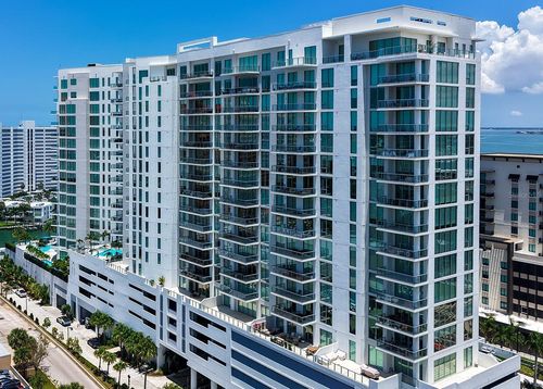 1007-301 Quay Cmns, SARASOTA, FL, 34236 | Card Image