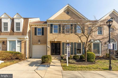 10135 Crestberry Pl, BETHESDA, MD, 20817-1267 | Card Image