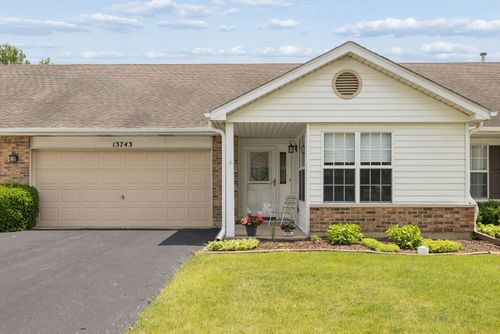 13743 S Magnolia Dr, Plainfield, IL, 60544-9332 | Card Image