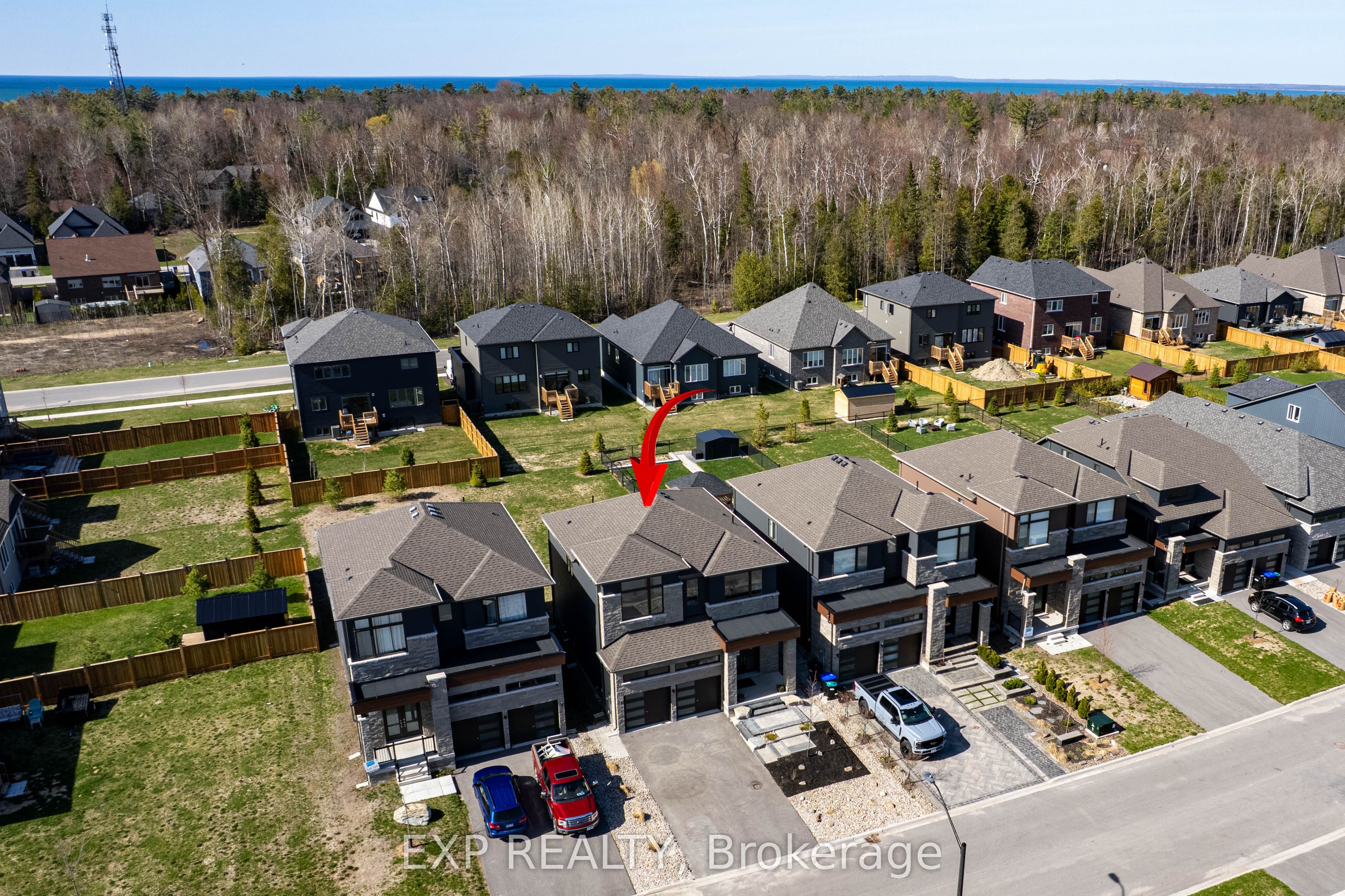 Residential in Wasaga Beach 3