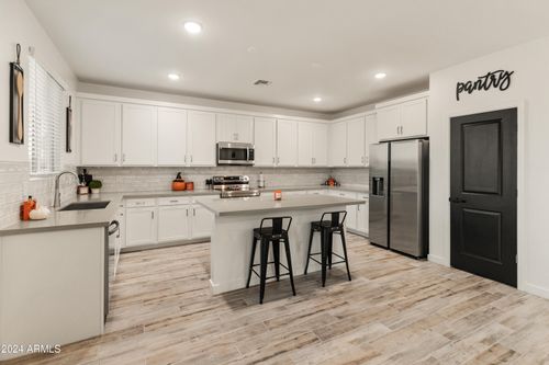 16848 W Alice Ave, Waddell, AZ, 85355-7849 | Card Image