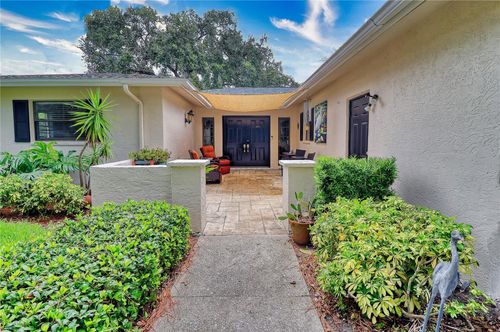 7149 Fairway Bend Cir, SARASOTA, FL, 34243-3604 | Card Image