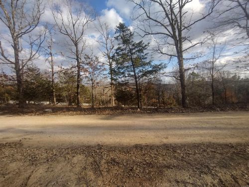 140 Brushy Creek Rd, Mountain View, AR, 72560-7442 | Card Image