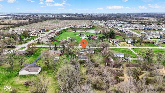 7609 Camby Rd, House other with 3 bedrooms, 2 bathrooms and null parking in Camby IN | Image 44