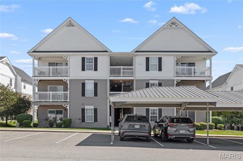 7100 Spring Creek Ln, O Fallon, MO, 63368-7508 | Card Image