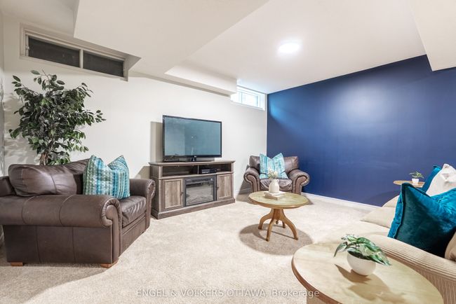 18 Avonhurst Ave, House other with 3 bedrooms, 3 bathrooms and 4 parking in Nepean ON | Image 19