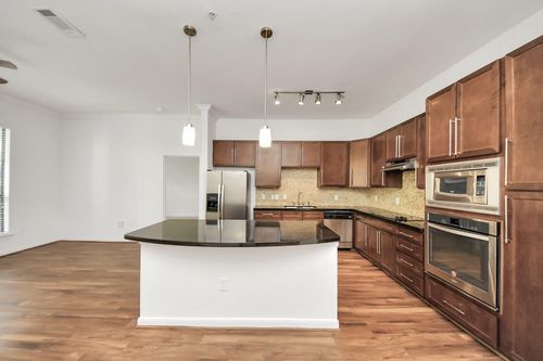 313-6363 San Felipe Street, Houston, TX, 77057 | Card Image
