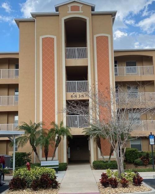 201-6838 Toland Dr, Melbourne, FL, 32940-5962 | Card Image
