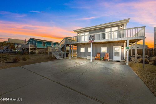1720 N New River Dr, Surf City, NC, 28445-8600 | Card Image