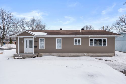 4705 Rue Sévigny, Québec, QC, G1P1W4 | Card Image