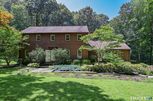 75 Great Ring Rd, Sandy Hook, CT, 06482-1654 | Card Image