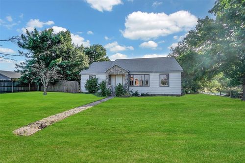 201 Madison St, Rocky, OK, 73661-6170 | Card Image