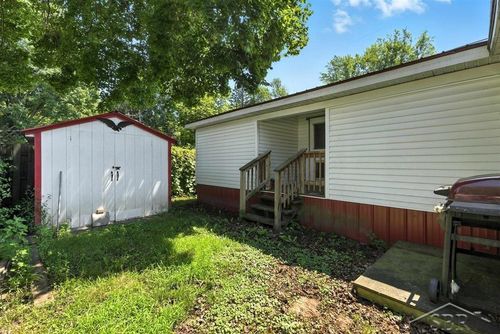 107 2nd St, Beaverton, MI, 48612-8114 | Card Image