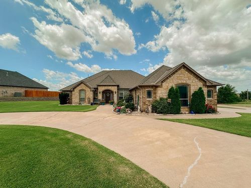 707 W Park St, Hinton, OK, 73047-9248 | Card Image