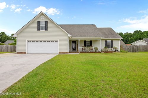 408 Marshas Way, Havelock, NC, 28532-3839 | Card Image