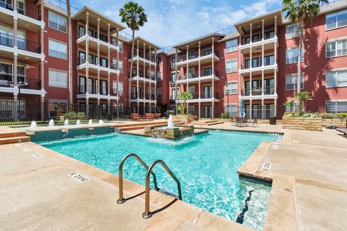 apt-113-2400 Mccue Rd, Houston, TX, 77056-5111 | Card Image