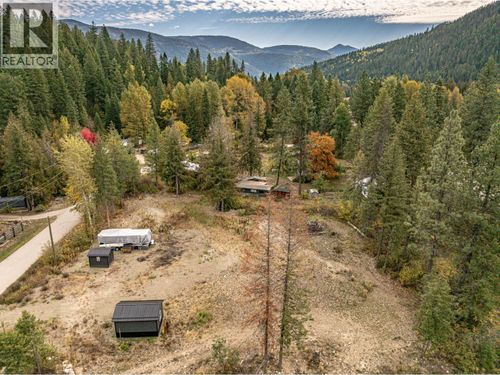 6072 Arnold Rd, Salmo, BC, V0G | Card Image