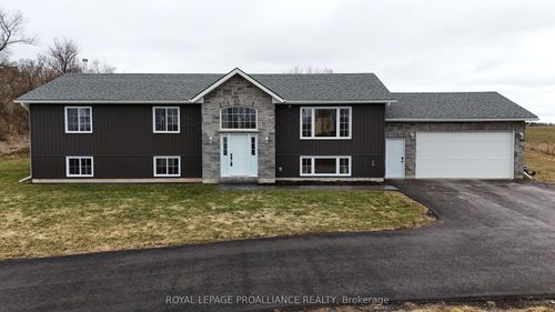 426 Free Rd, Frankford, ON, K0K2C0 | Card Image