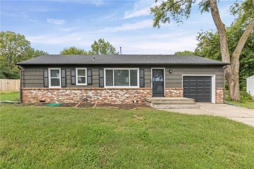11804 Lawndale Ave, Kansas City, MO, 64137-2712 | Card Image