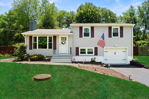 6 Barn Rd, Ledyard, CT, 06339-1015 | Card Image