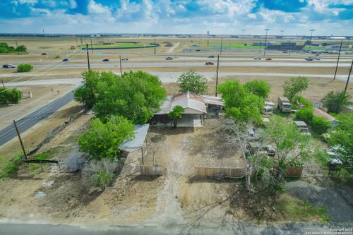 10054 Wurzbach St, Converse, TX, 78109-2911 | Card Image
