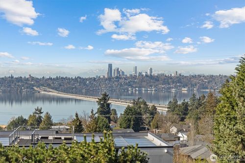 2800 68th Ave Se, Mercer Island, WA, 98040-2531 | Card Image