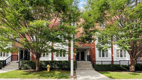2-76 Munro St, Toronto, ON, M4M2S9 | Card Image