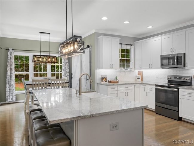 12306 Hollow Oak Ter, House other with 5 bedrooms, 3 bathrooms and null parking in Midlothian VA | Image 6
