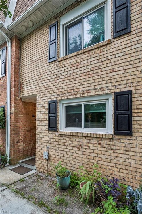 apt-3-1120 Hillside Ave, Norfolk, VA, 23503-2048 | Card Image