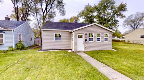907 Central Ave, Gary, IN, 46407-1515 | Card Image