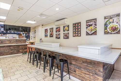 1016 Maunakea St, Honolulu, HI, 96817-5626 | Card Image