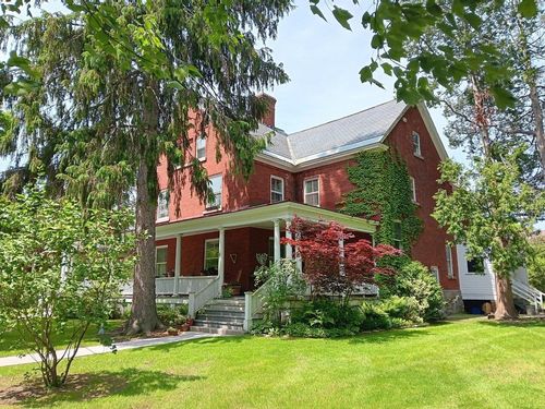 d-406 Dalton Dr, Colchester, VT, 05446-3103 | Card Image
