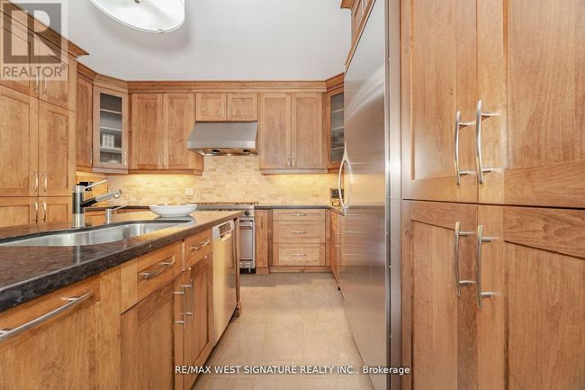 12 Gosling Rd, House other with 4 bedrooms, 4 bathrooms and 5 parking in Maple ON | Image 13