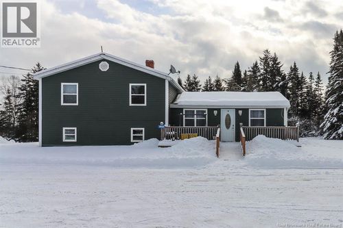 1944 Rte 111, Bains Corner, NB, E5R1P7 | Card Image