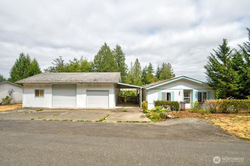 71 Se Lupine Ct, Shelton, WA, 98584-9217 | Card Image