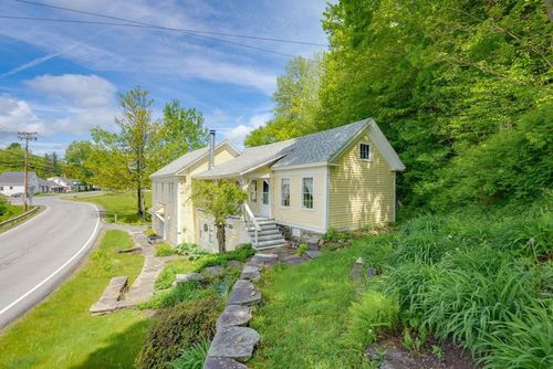 1 Dorr Fitch Rd, West Dover, VT, 05356-9712 | Card Image