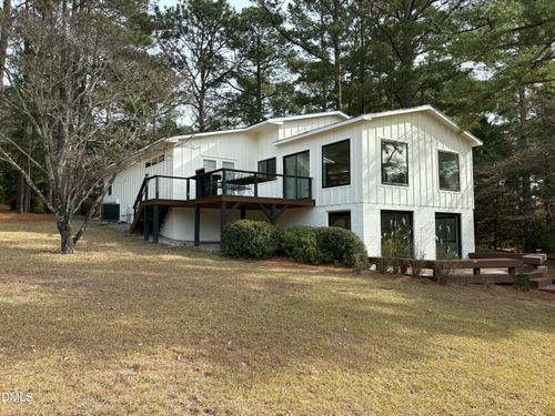 100 Lakewood Dr, Pinehurst, NC, 28374-8235 | Card Image