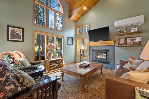 175 Eagle Bend Dr, Bigfork, MT, 59911-6698 | Card Image