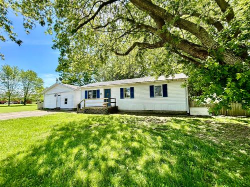 10070 Wolfe Rd, New Vienna, OH, 45159-9417 | Card Image