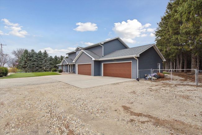 4441 N John Paul Rd, House other with 6 bedrooms, 4 bathrooms and null parking in MILTON WI | Image 56