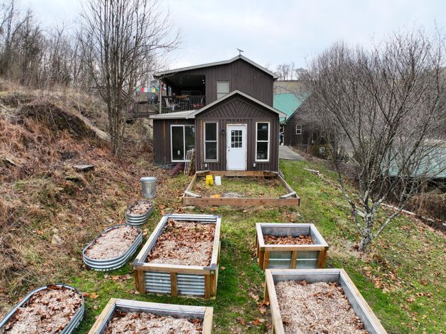 Raised bins filled for spring and summer harvest! | Image 38