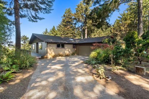 64 Scenic Dr, Trinidad, CA, 95570-9767 | Card Image