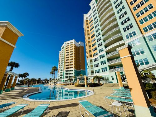 ph-121g-7505 Thomas Dr, Panama City Beach, FL, 32408-7581 | Card Image