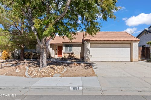 5125 Ruby Ct, Quartz Hill, CA, 93536-4300 | Card Image