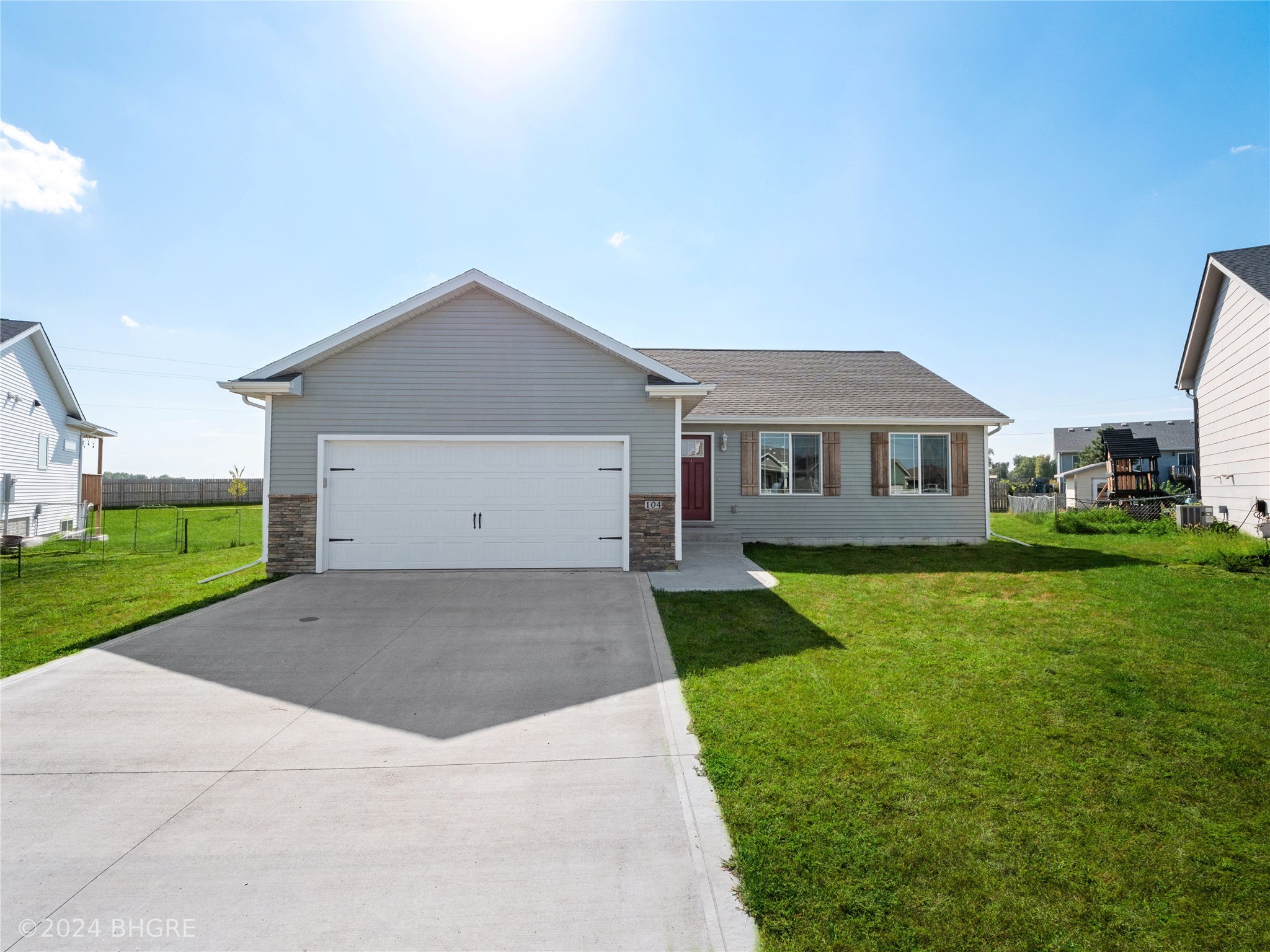 Allison Ave, Elkhart, IA 50073