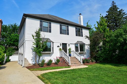 4468 Clausen Ave, Western Springs, IL, 60558-1636 | Card Image