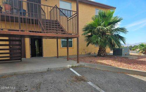 301-592 Bartlett Dr, El Paso, TX, 79912-7146 | Card Image