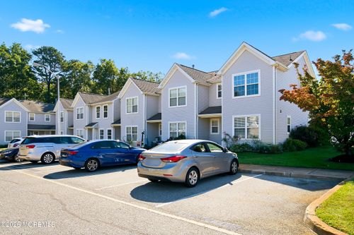 301-301 Prosperity Ct, Toms River, NJ, 08755-1396 | Card Image